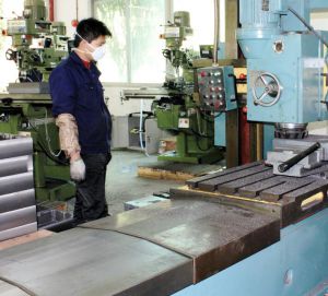 認(rèn)真上班的同事！